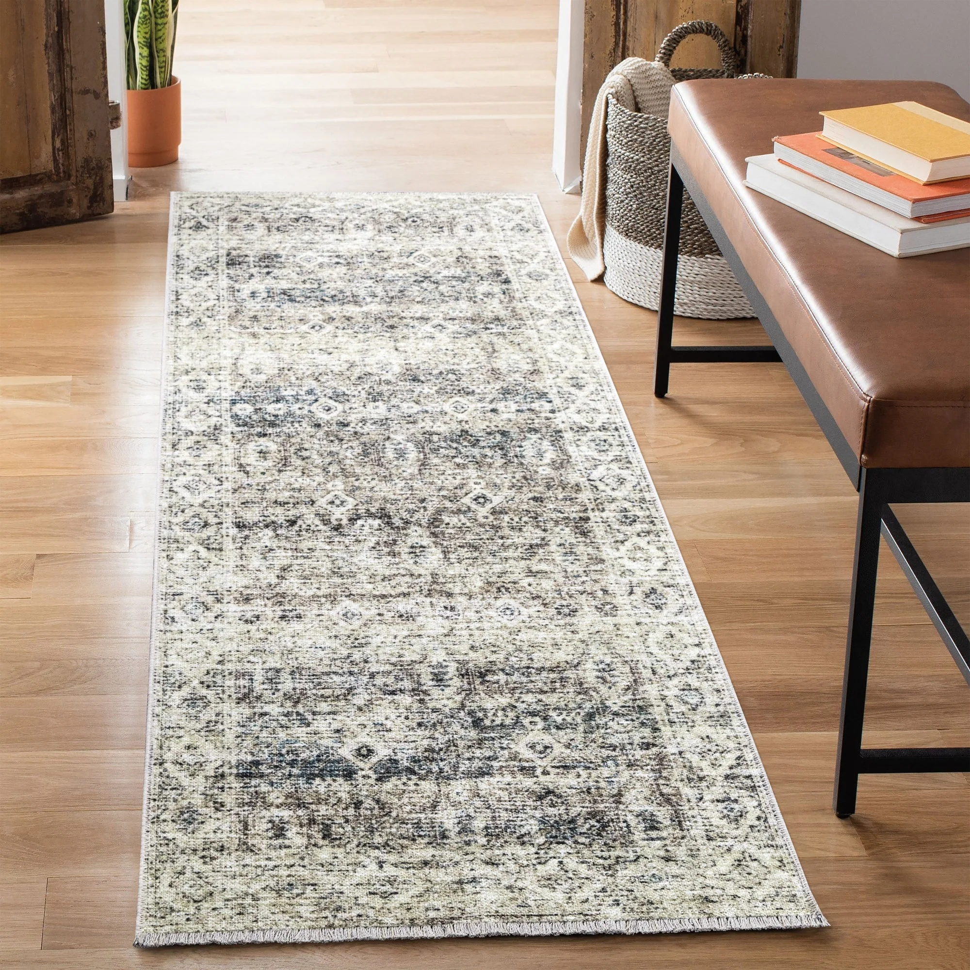 Caria CR-15 Traditional Washable Rug | Non-Slip - Image 9