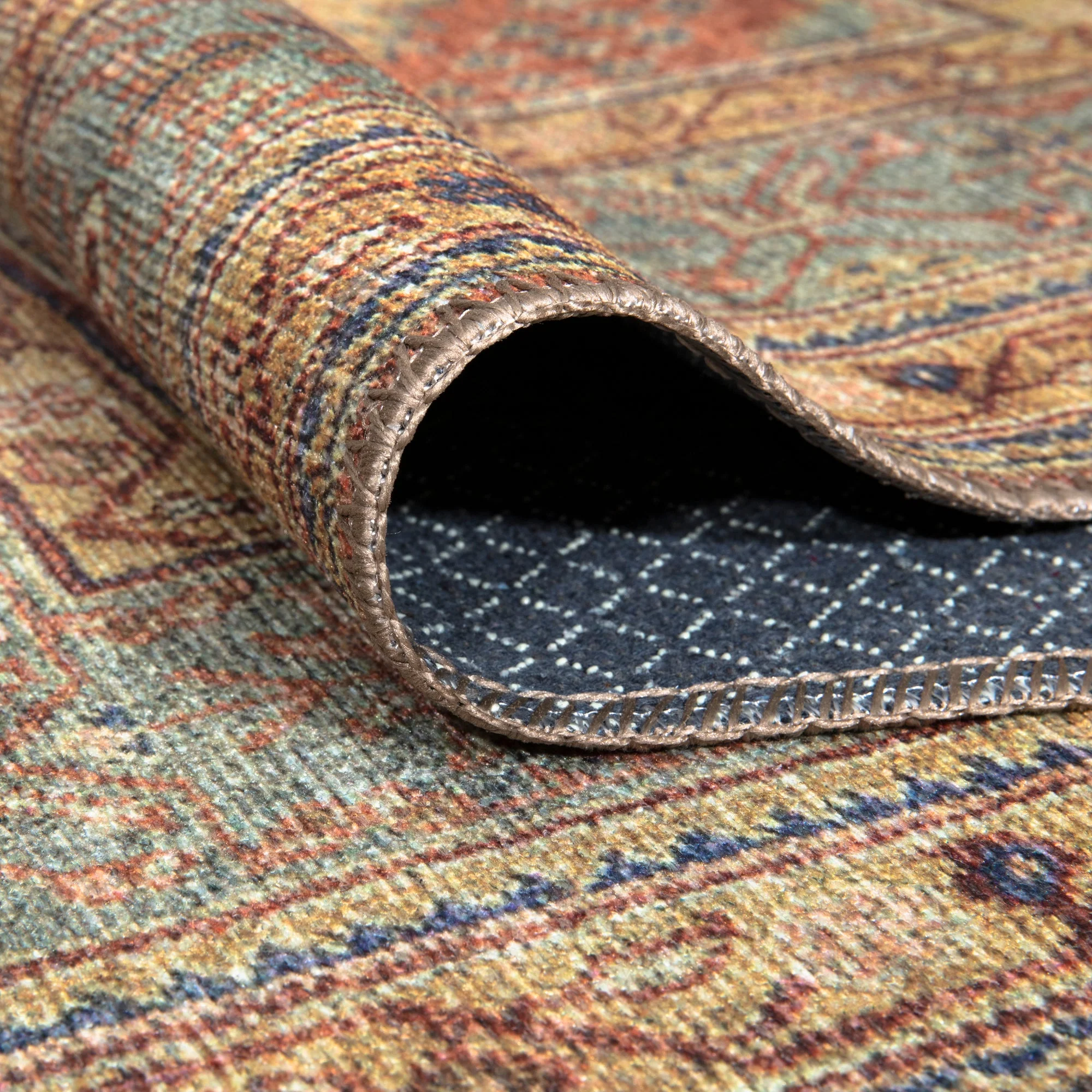 Ionia IO-19 Traditional Washable Rug | Non-Slip - Image 3